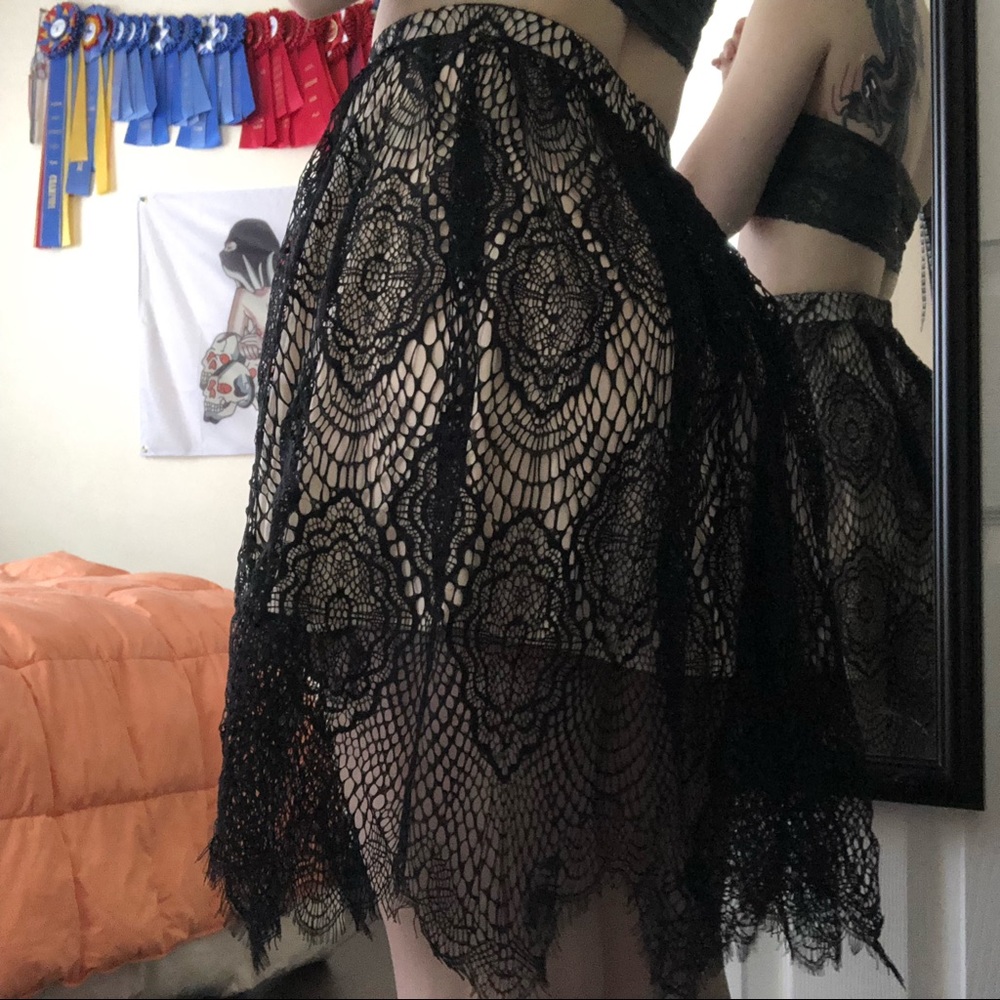 Black Lace Skirt - Picture 2 of 7